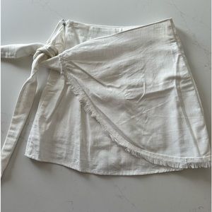 Grey Bandit White “Maldives Skirt”